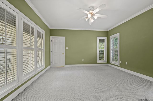 6110 Beechgrove Ln, St Francisville, LA 70775