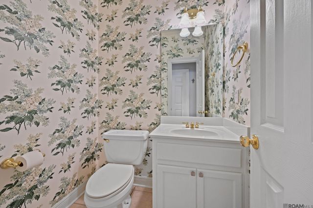 6110 Beechgrove Ln, St Francisville, LA 70775