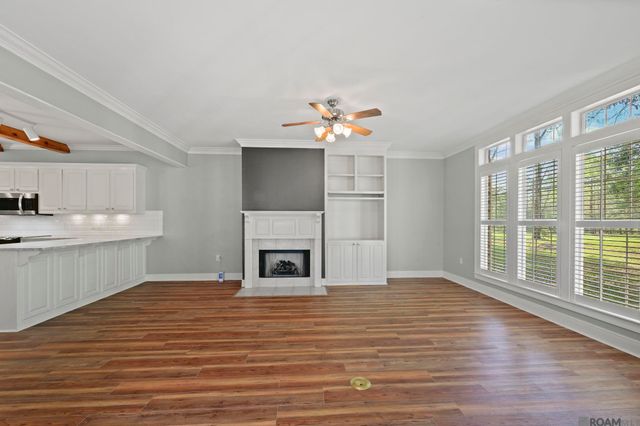 6110 Beechgrove Ln, St Francisville, LA 70775