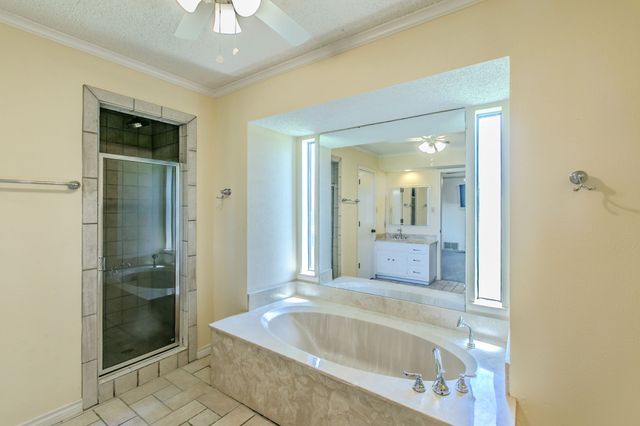 4400 Kingswick Drive, Arlington, TX 76016
