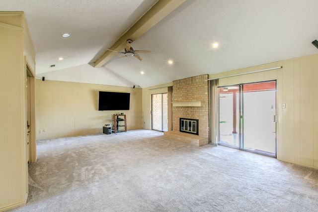 4400 Kingswick Drive, Arlington, TX 76016