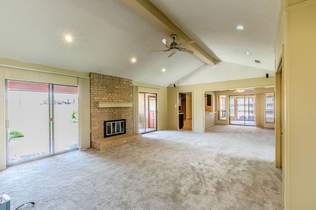 4400 Kingswick Drive, Arlington, TX 76016