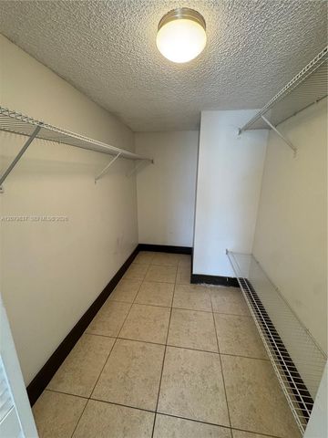 18224 Mediterranean Boulevard 2-17, Miami, FL 33015