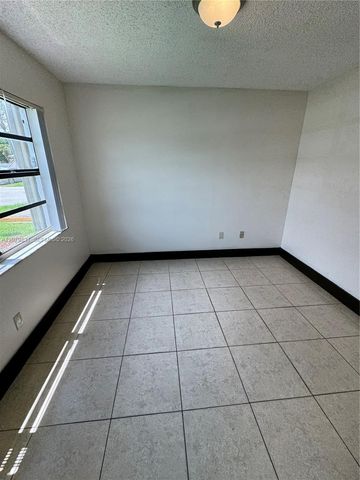 18224 Mediterranean Boulevard 2-17, Miami, FL 33015