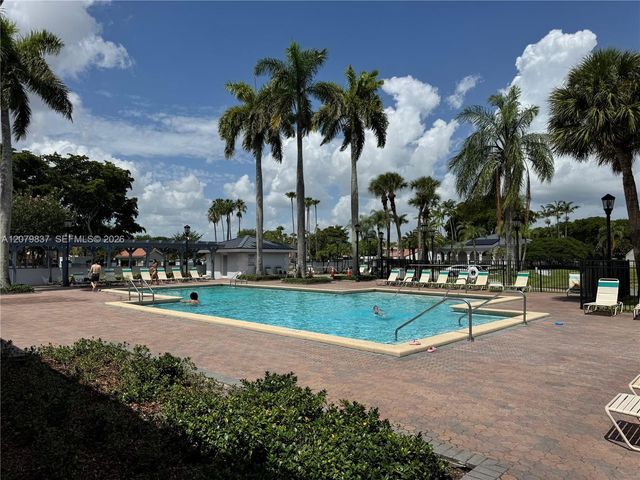 18224 Mediterranean Boulevard 2-17, Miami, FL 33015