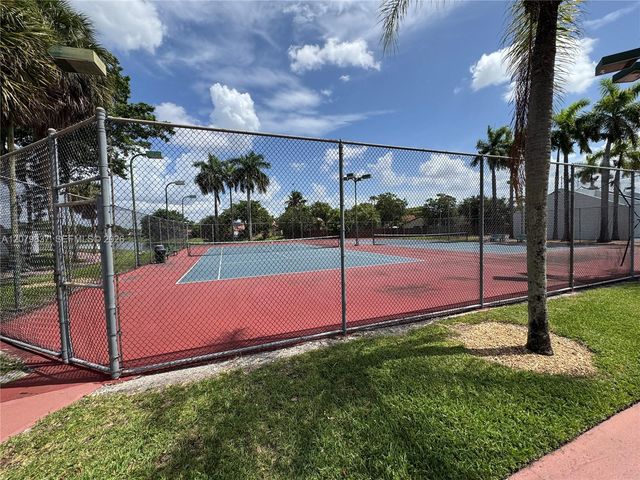 18224 Mediterranean Boulevard 2-17, Miami, FL 33015