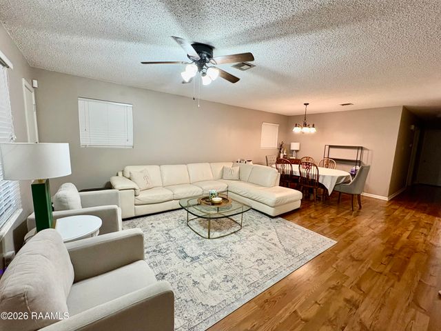 103 Brookwood Circle, Lafayette, LA 70506