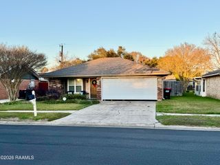 103 Brookwood Circle, Lafayette, LA 70506