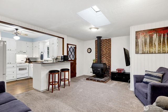 1306 W Oregon Street, Bellingham, WA 98225