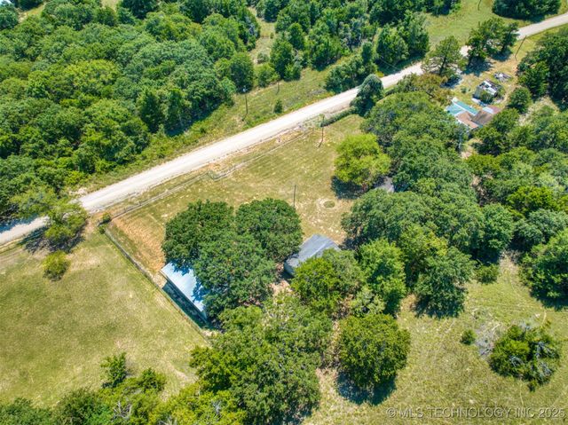 5127 Osborn, Kingston, OK 73439