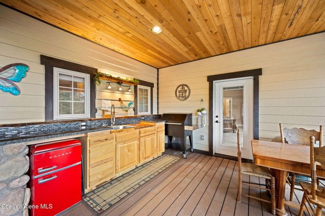 14563 N Saddle Ridge RD, Rathdrum, ID 83858