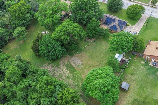 912 N Dove Road, Grapevine, TX 76051