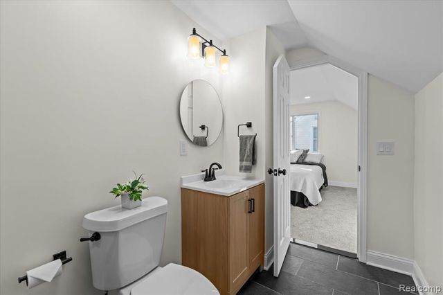 28513 Barton Street, Garden City, MI 48135