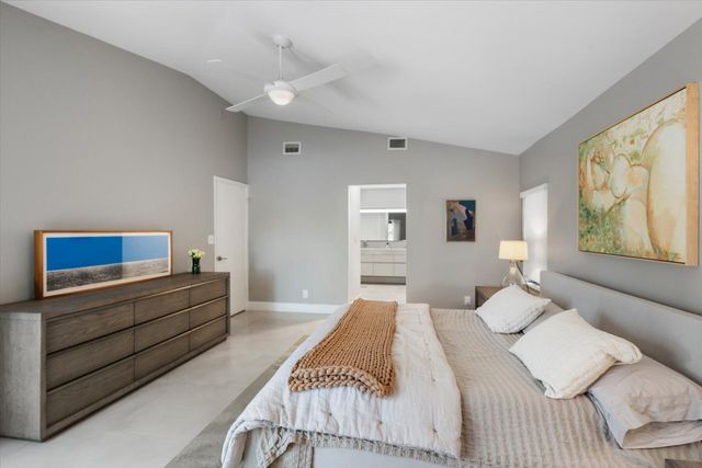 2042 Amesbury Circle, Wellington, FL 33414