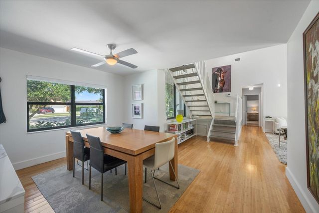 2042 Amesbury Circle, Wellington, FL 33414