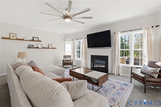 12107 Sunset Point Ct, Midlothian, VA 23112