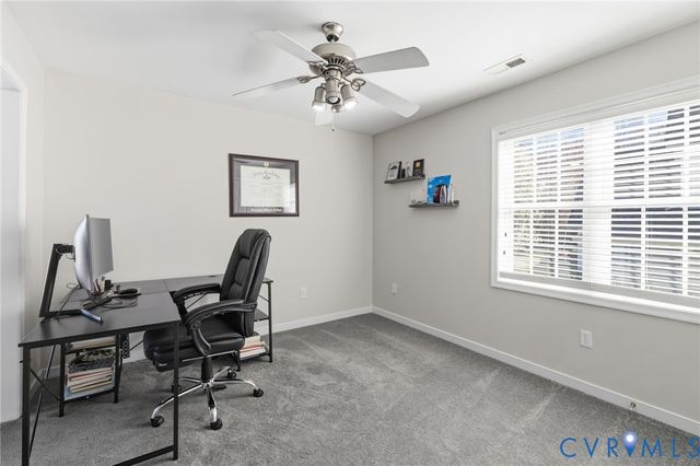 12107 Sunset Point Ct, Midlothian, VA 23112