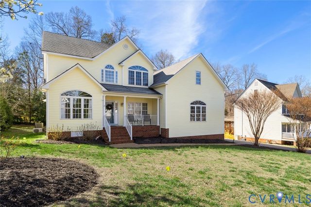 12107 Sunset Point Ct, Midlothian, VA 23112