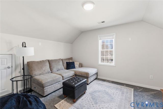 12107 Sunset Point Ct, Midlothian, VA 23112