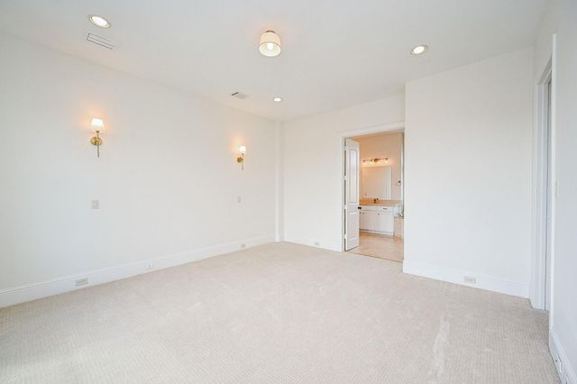 1825 W 24th Street, Houston, TX 77008