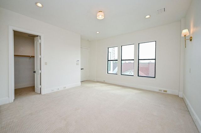 1825 W 24th Street, Houston, TX 77008