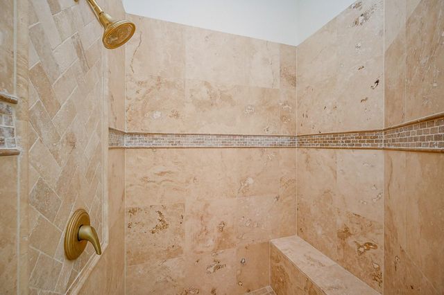 1825 W 24th Street, Houston, TX 77008