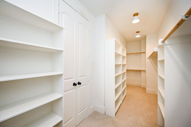 1825 W 24th Street, Houston, TX 77008