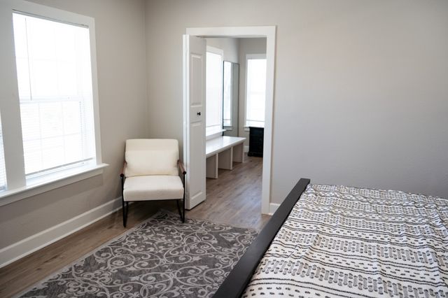 915 N 16th Street, Waco, TX 76707