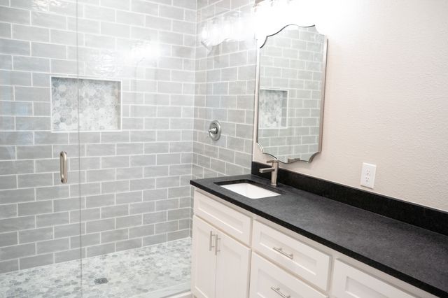 915 N 16th Street, Waco, TX 76707