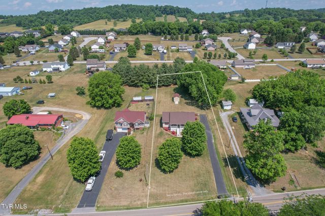 900 North Austin Springs Road, Piney Flats, TN 37686