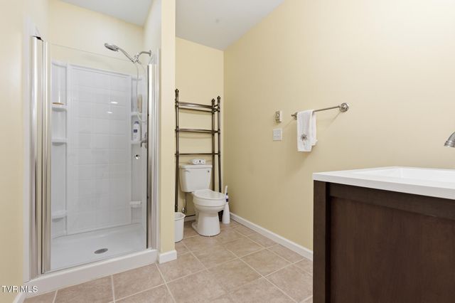900 North Austin Springs Road, Piney Flats, TN 37686