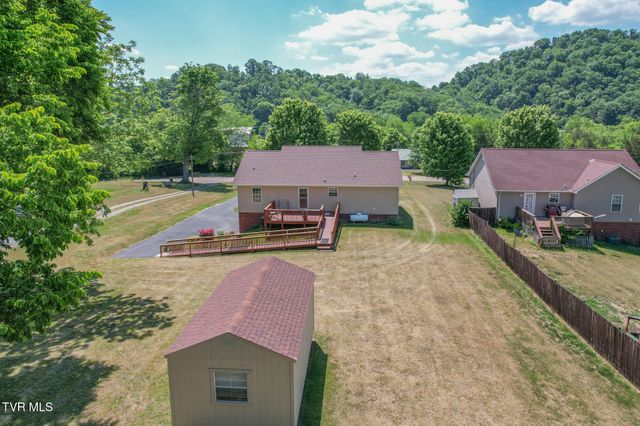 900 North Austin Springs Road, Piney Flats, TN 37686