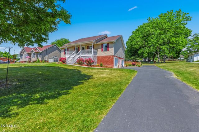 900 North Austin Springs Road, Piney Flats, TN 37686