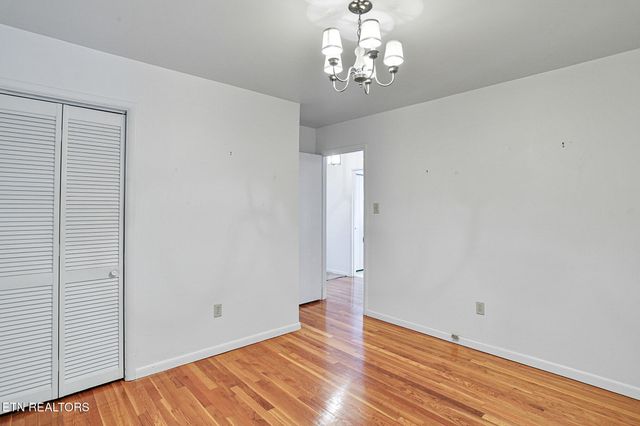 2015 Carolyn Drive, Jefferson City, TN 37760