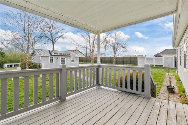 459 Diane Loop, White Bluff, TN 37187