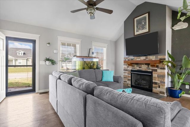 459 Diane Loop, White Bluff, TN 37187