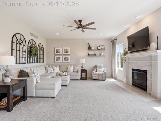 29684 Kevin Drive, Chesterfield Township, MI 48051