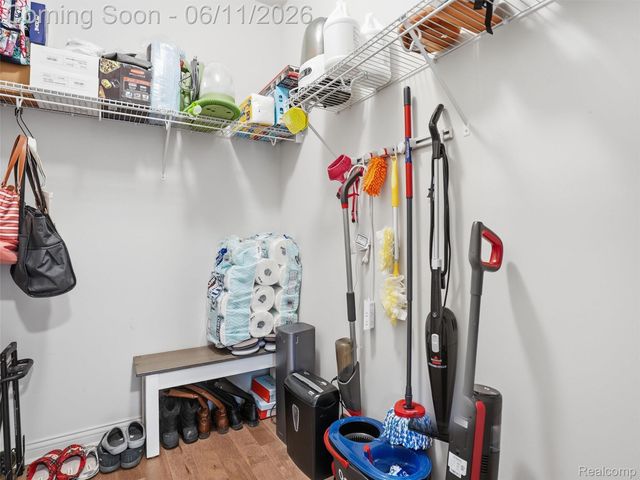 29684 Kevin Drive, Chesterfield Township, MI 48051