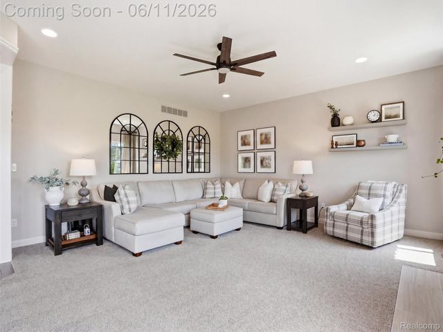 29684 Kevin Drive, Chesterfield Township, MI 48051