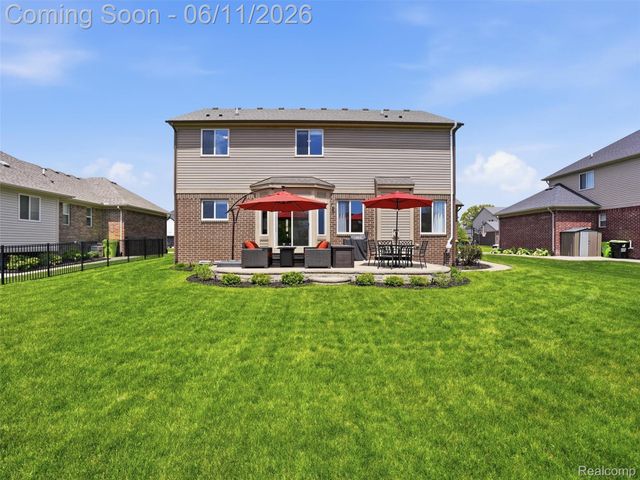 29684 Kevin Drive, Chesterfield Township, MI 48051