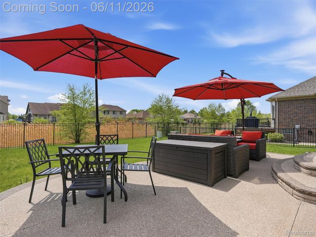 29684 Kevin Drive, Chesterfield Township, MI 48051