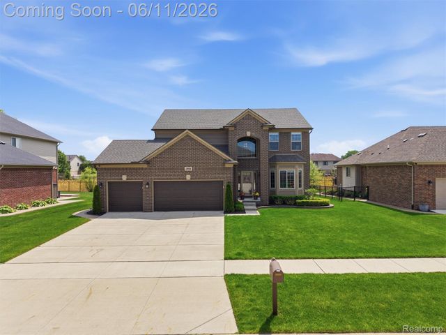29684 Kevin Drive, Chesterfield Township, MI 48051