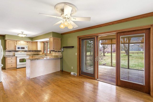 2415 PARKSIDE DRIVE, Oshkosh, WI 54901