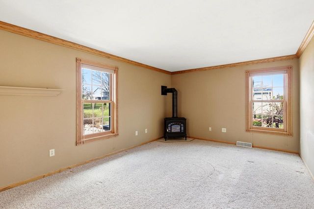 2415 PARKSIDE DRIVE, Oshkosh, WI 54901