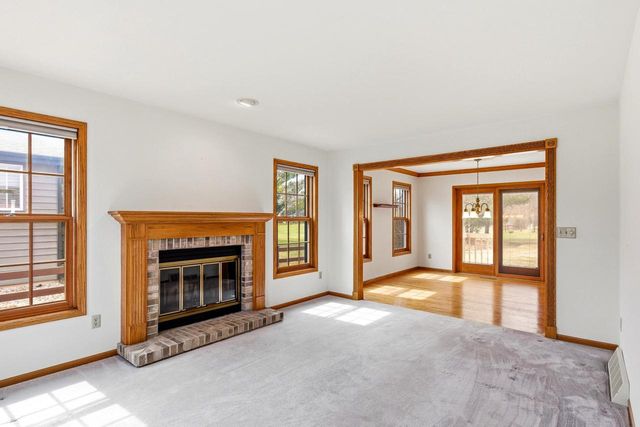 2415 PARKSIDE DRIVE, Oshkosh, WI 54901