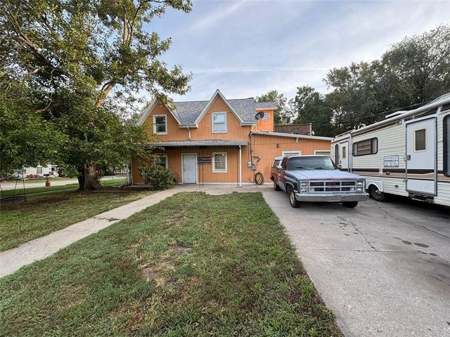 603 N 3rd Street, Burlington, KS 66839