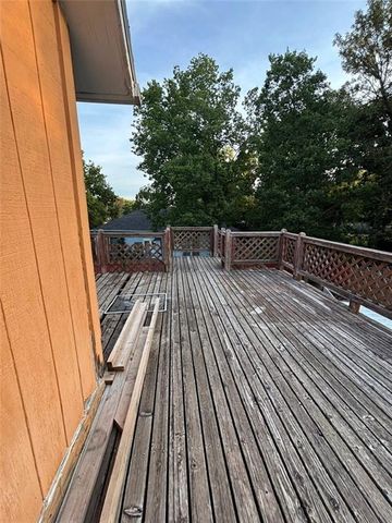 603 N 3rd Street, Burlington, KS 66839