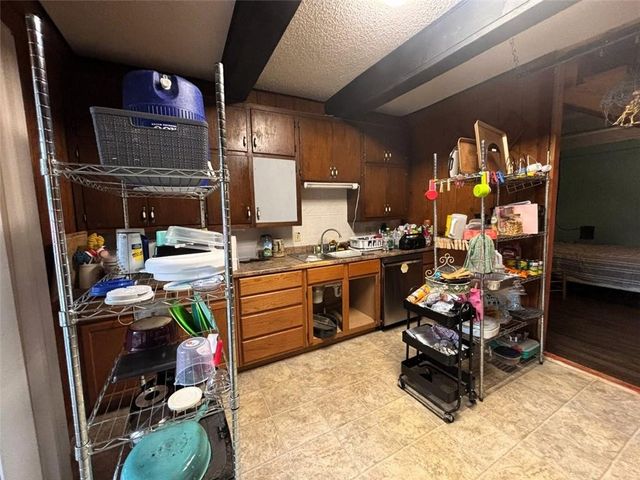 603 N 3rd Street, Burlington, KS 66839