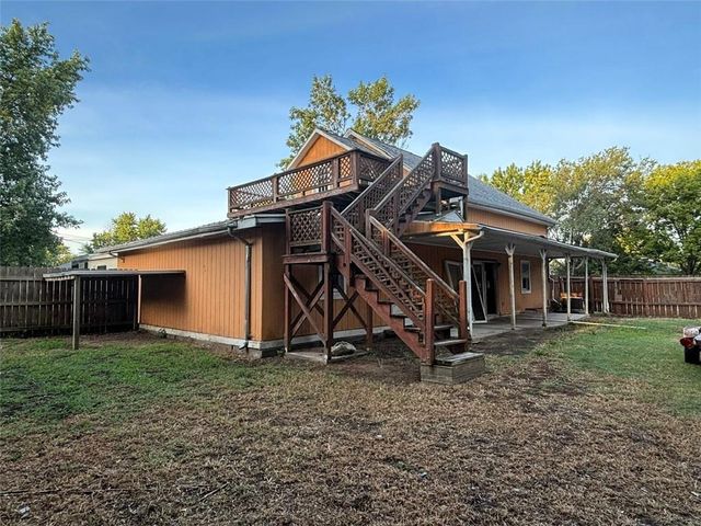 603 N 3rd Street, Burlington, KS 66839