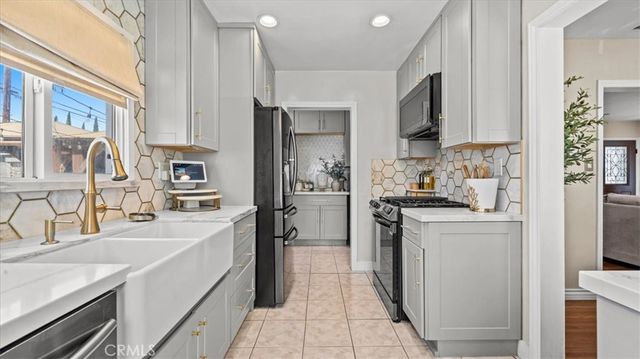 1509 S Butler, Compton, CA 90221